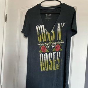 Guns n Roses - V-Neck Dress - Size XS